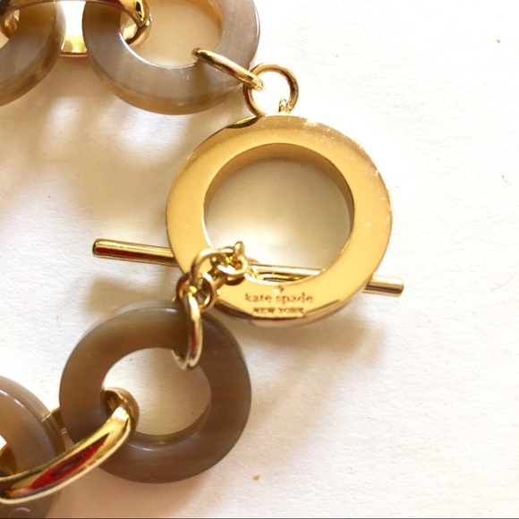 Kate Spade Out Of Her Shell Faux Tortoise Bracelet - Picture 4 of 7